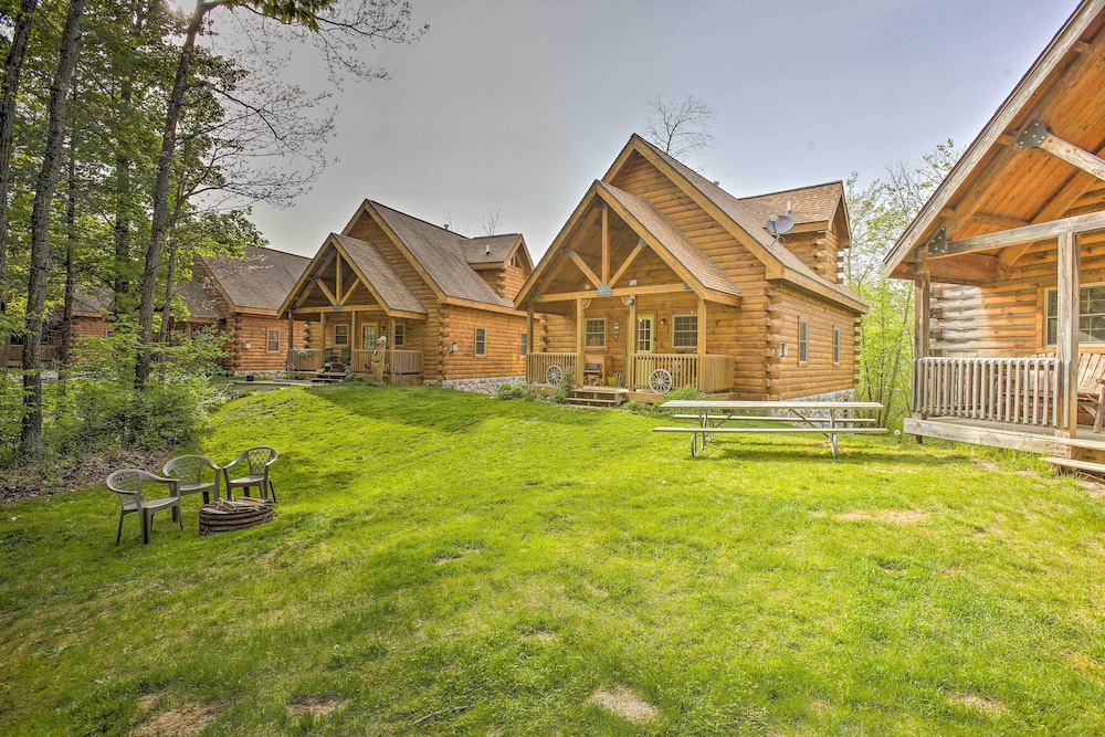 Resort Cabin with Fire Pit Golf Hike and Play - photo 9
