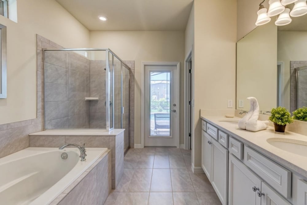 Bright Elegant Home at Solterra Resort Sol103 - photo 5