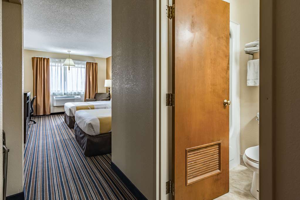 Quality Inn Schenectady Albany - photo 18