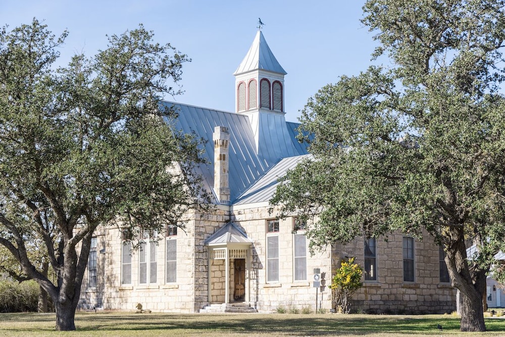 Morris Ranch — 4-Star Luxury Hotel in Fredericksburg, United States