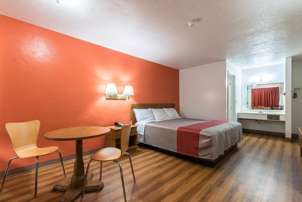 Motel 6 Attalla AL - photo 27