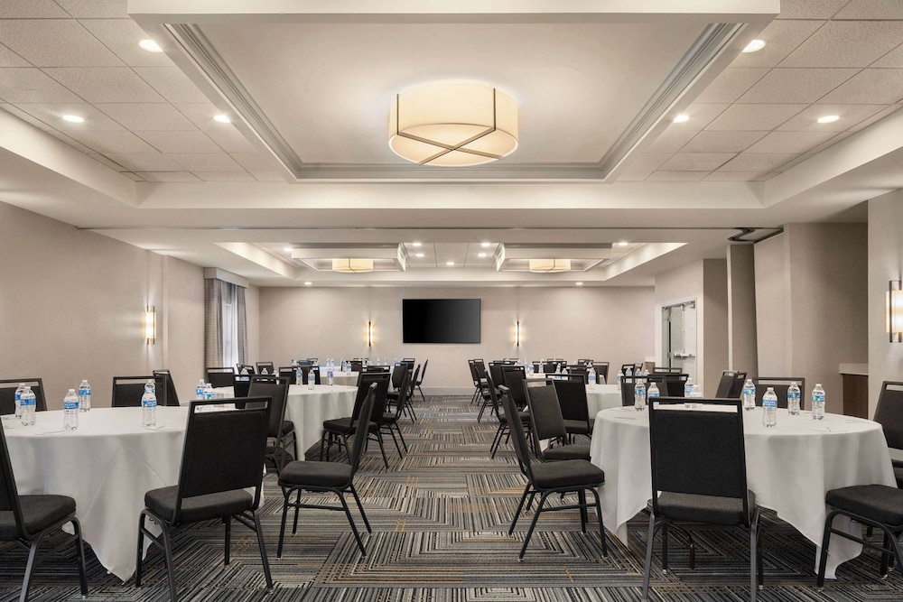 Homewood Suites by Hilton Richmond Chester - photo 37