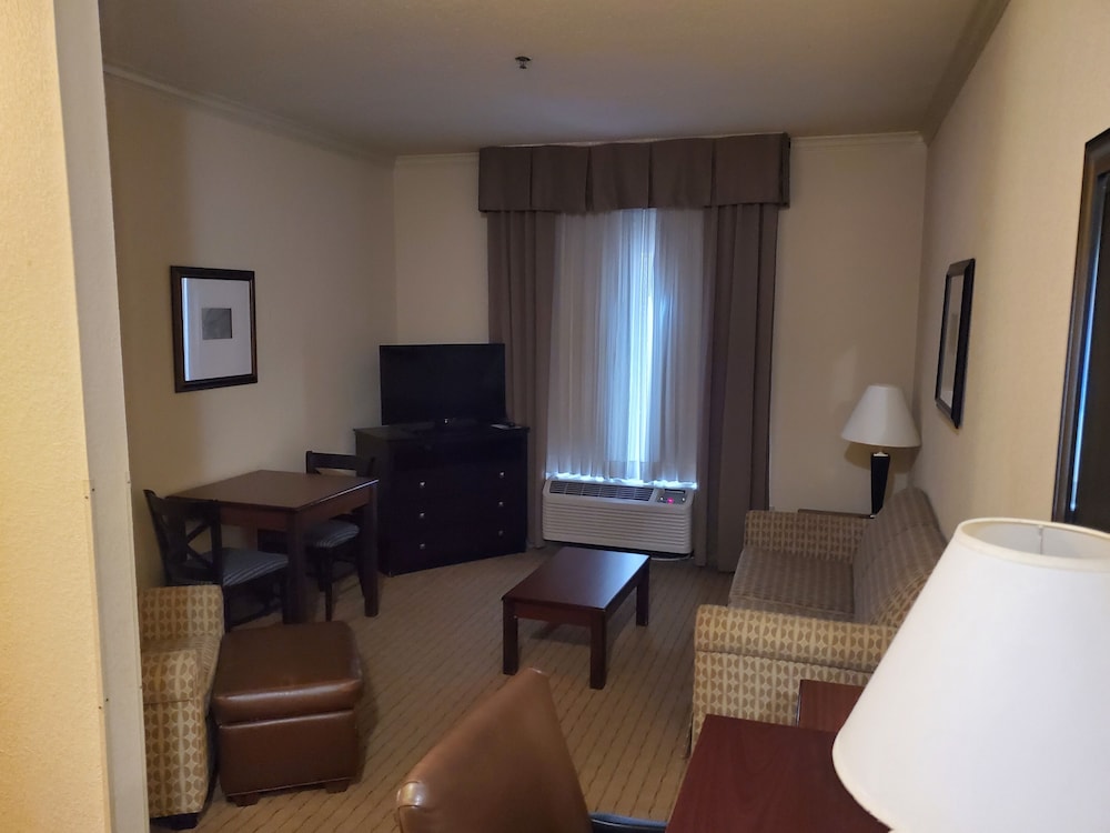 The Arc Hotel - photo 13