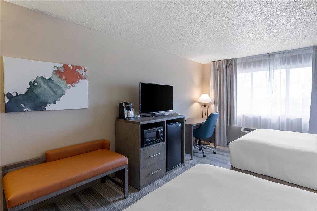 Comfort Inn and Suites Boulder - photo 22