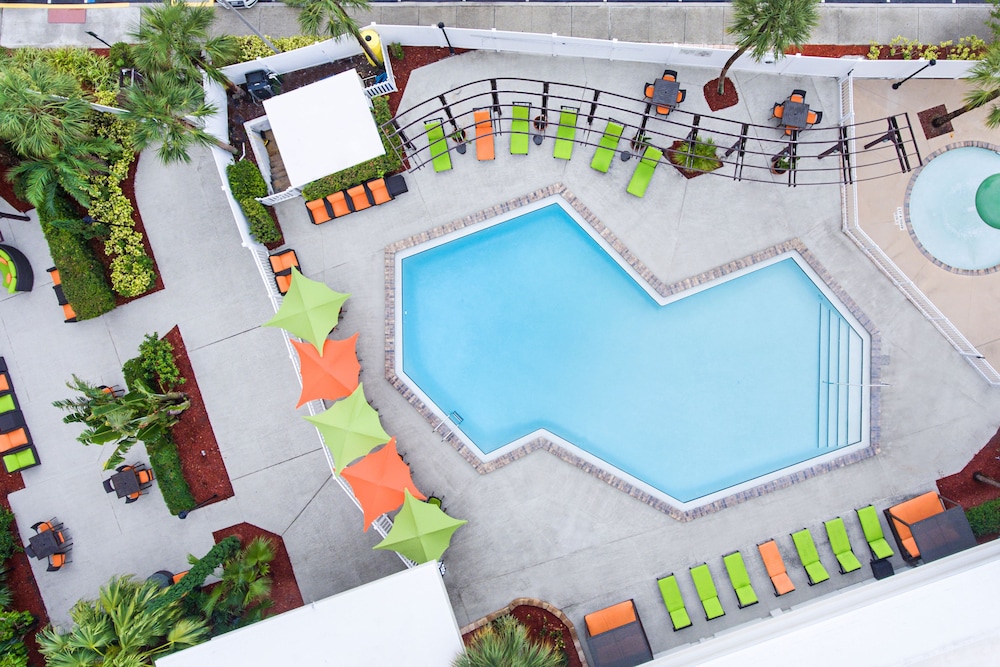 Courtyard by Marriott across Universal Orlando - photo 43