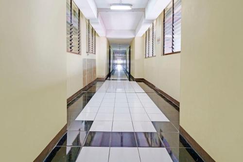 OYO Life 93103 Apartement Gateway Cicadas By Fikri Room