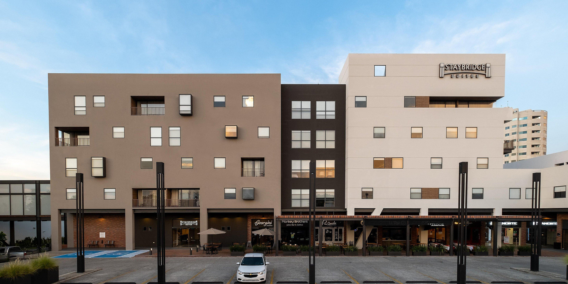 Hotel Staybridge Suites Villahermosa in Villahermosa, Mexico