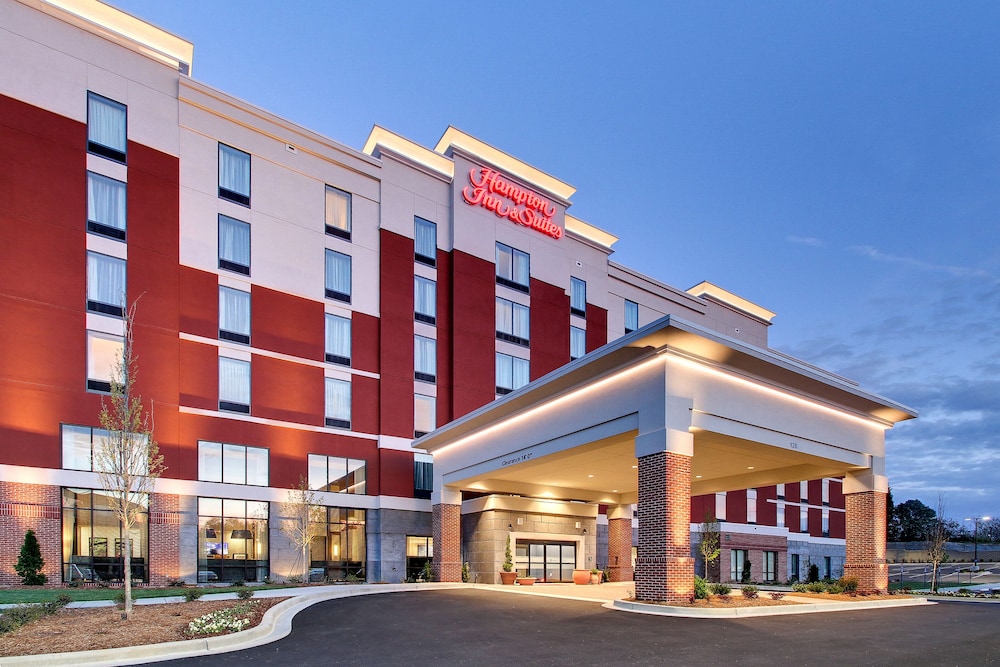 Hampton Inn & Suites Greenville Airport SC - photo 68