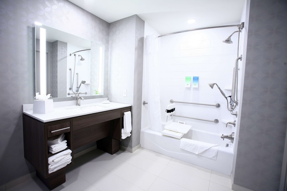 Home2 Suites by Hilton Nampa - photo 8