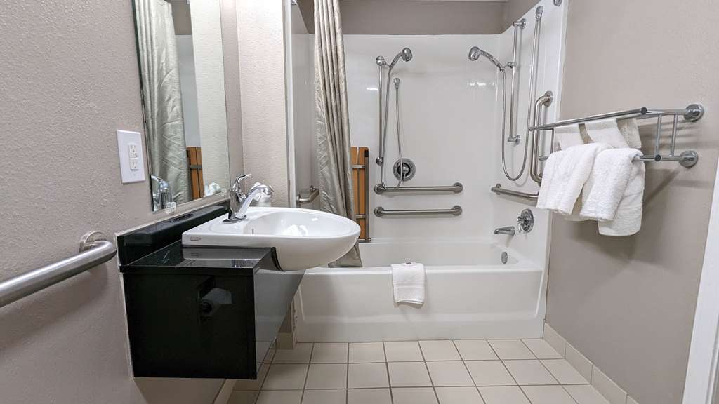 Motel 6 Framingham MA Boston West - photo 18