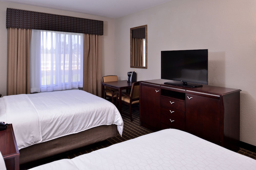 Holiday Inn Express Hotel & Suites Pittsburg by IHG - photo 15