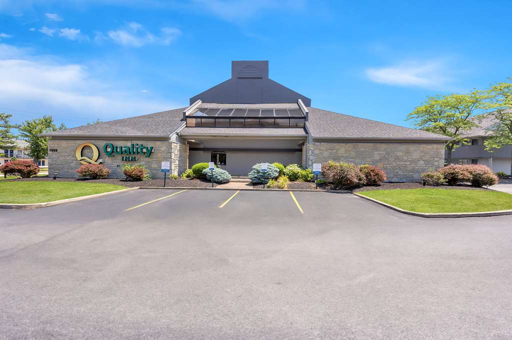 Quality Inn Middleburg Heights near Cleveland Airport — hotel in Middleburg Heights
