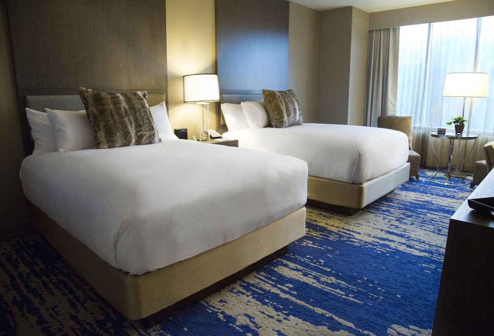 Wind Creek Casino & Hotel Montgomery - photo 8