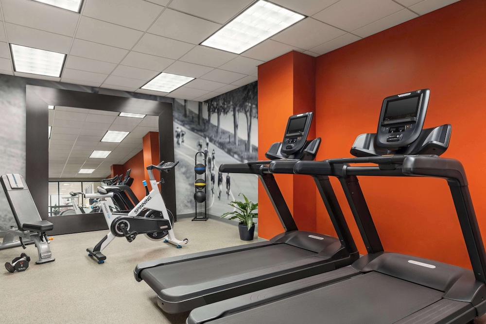 Embassy Suites by Hilton Kansas City Overland Park - photo 33