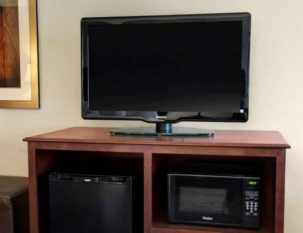 Hampton Inn Provo - photo 9