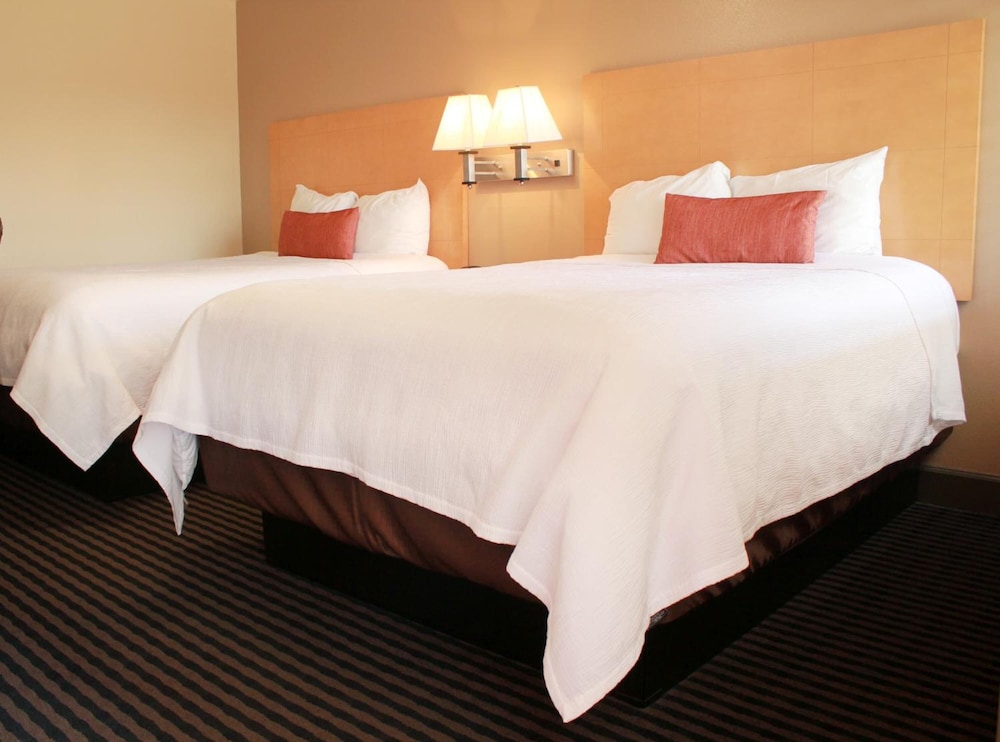 Travelodge by Wyndham Vallejo - photo 13