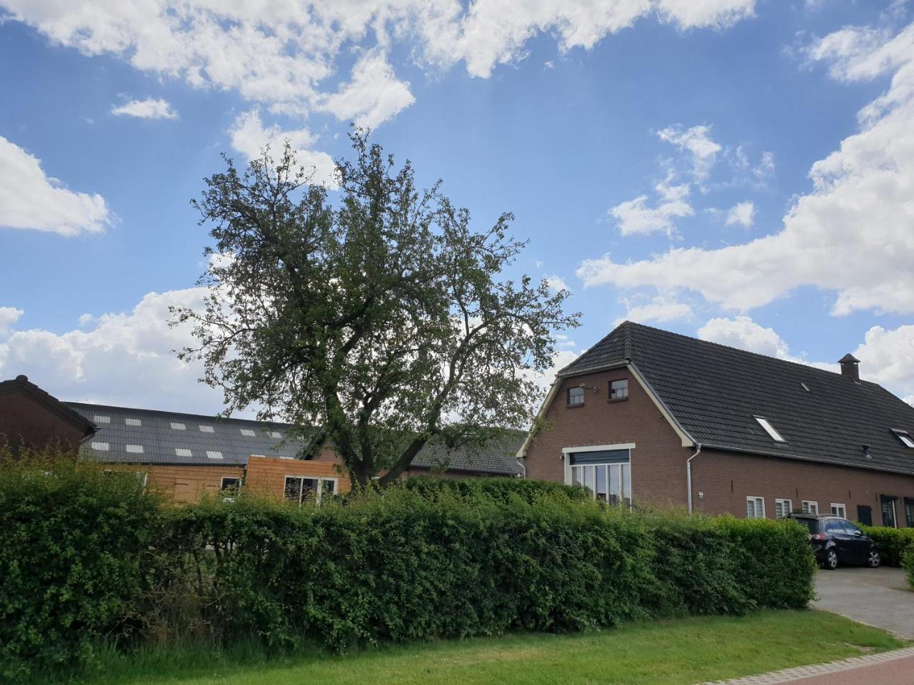 B&B Het Gelders Buitenleven — 4-Star Luxury Hotel in Overasselt, Netherlands