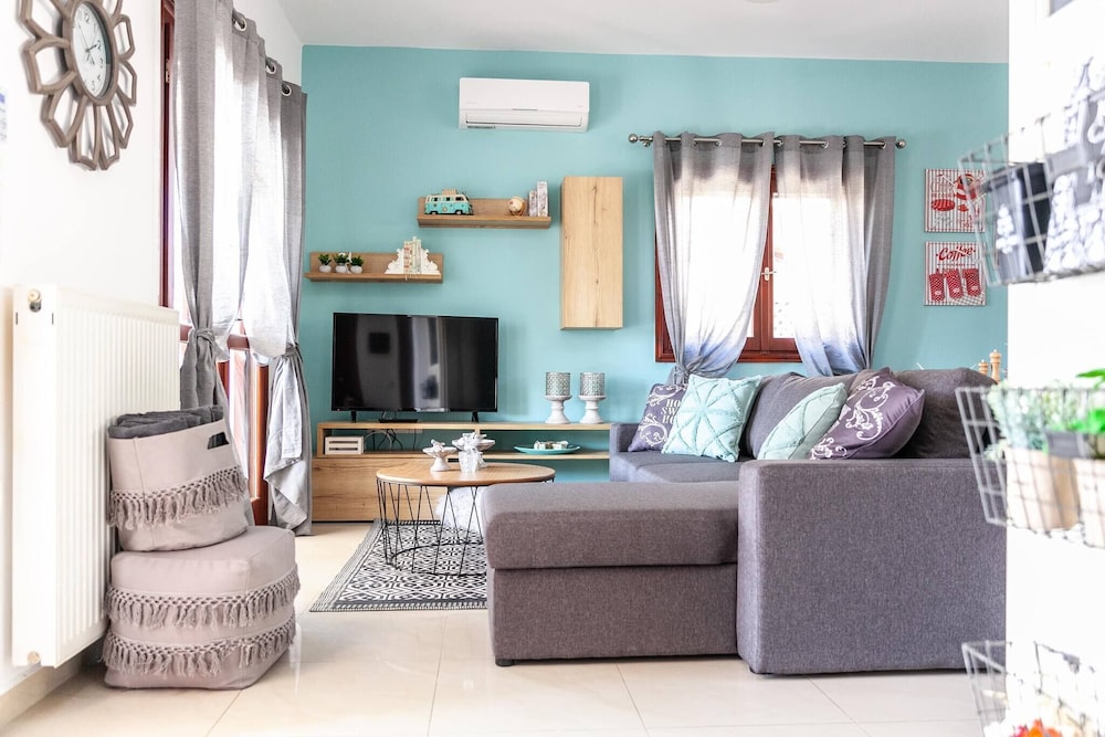 Vila Vasiliki Next To Platanias 6min From Sea — 4-Star Luxury Hotel in Vryses, Greece