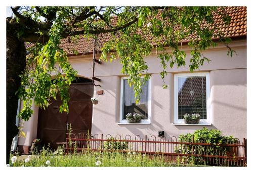 Ubytování U Trati — hotel in Moravska Nova Ves