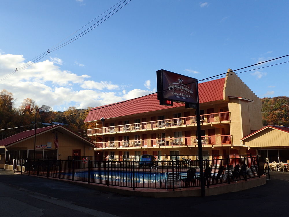 Economy Inn & Suites Gatlinburg - photo 47
