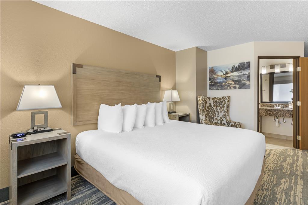 Best Western Alpenglo Lodge - photo 40