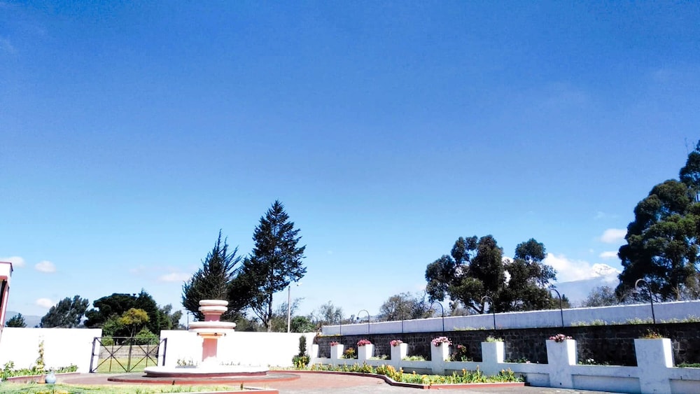 Hostería Cotopaxi Tour in Machachi, Ecuador