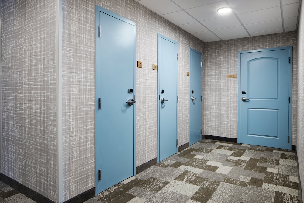 Staybridge Suites Auburn University Area by IHG - photo 30