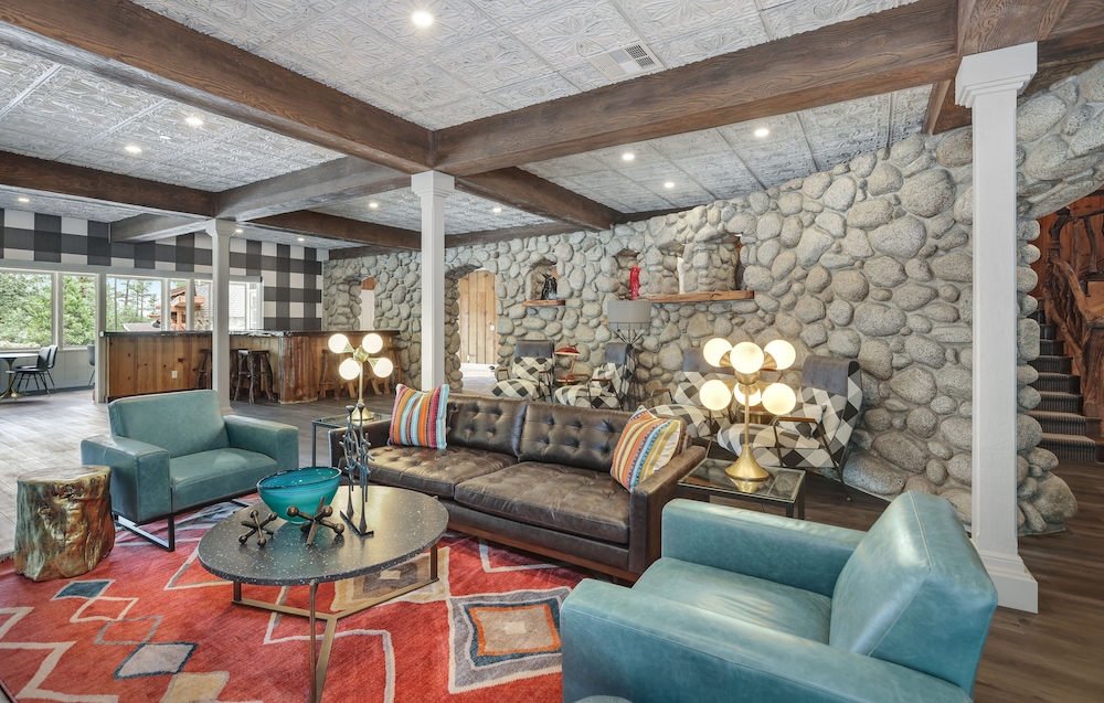 The Creekstone in Idyllwild, United States