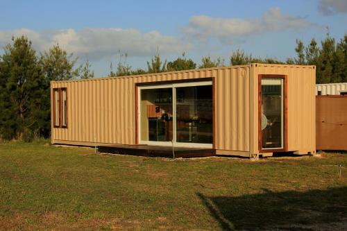 Casas Containers Barrio Los Teros con pileta compartida Santa Clara del Mar in Unknown City, Argentina
