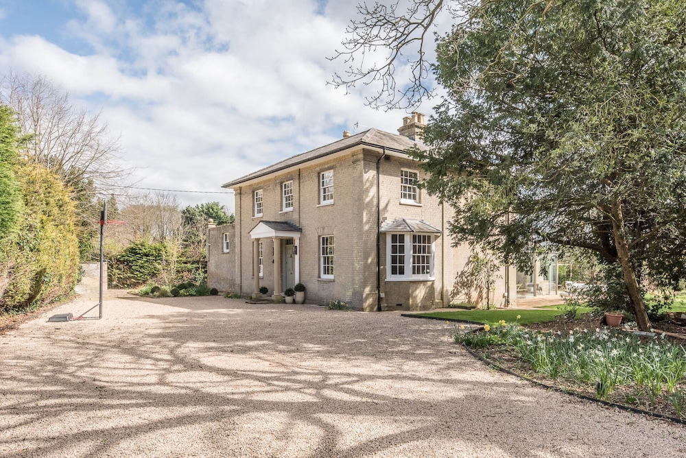 The Limes Benhall — hotel in Saxmundham