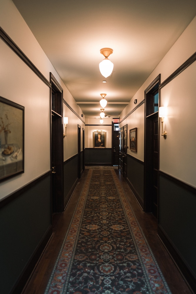 The Avery Hotel - photo 23