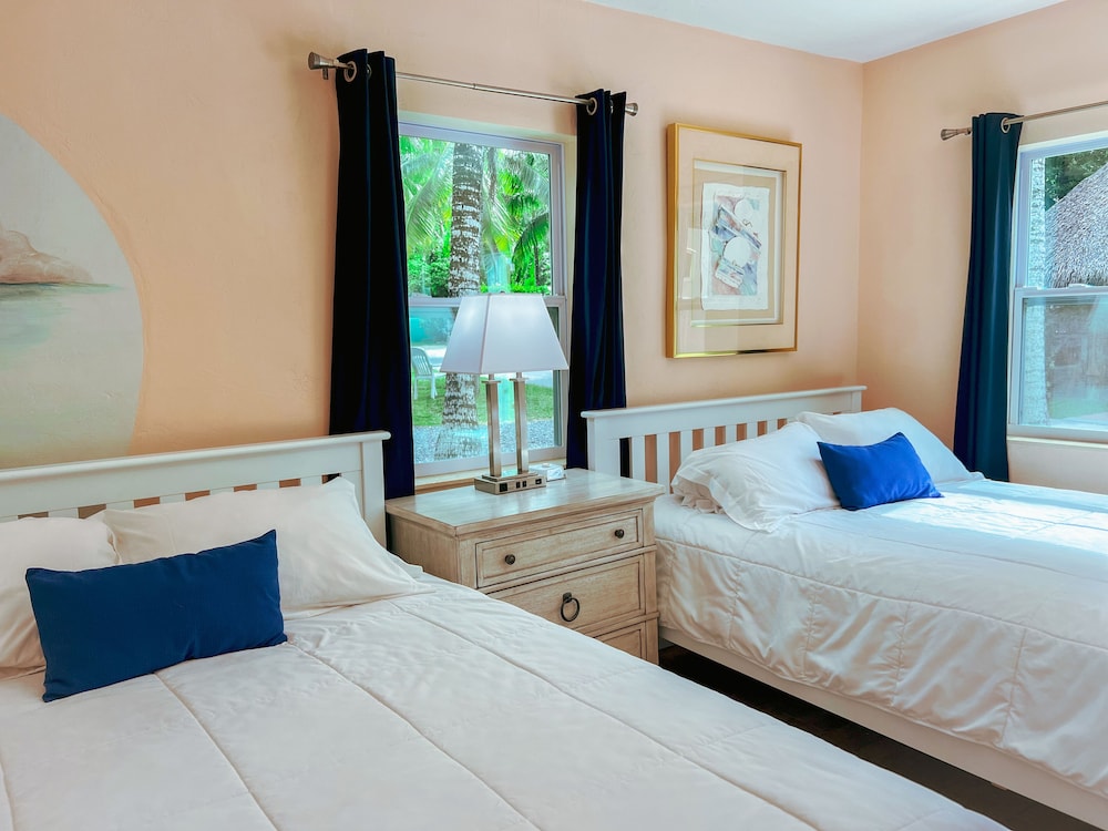 Sunset Cove Beach Resort - photo 45
