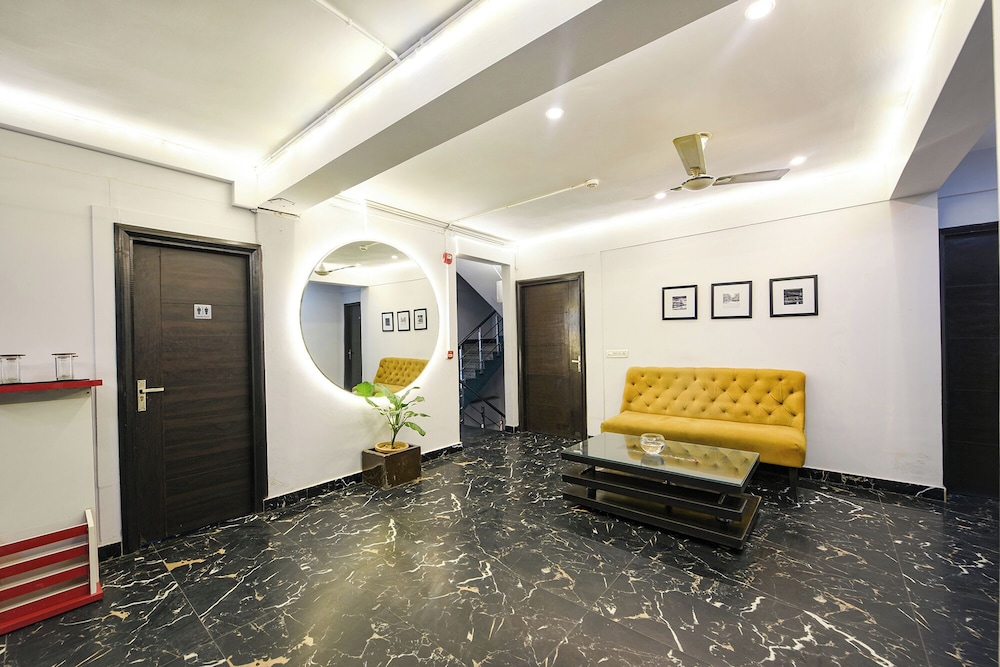 Fabhotel City Suits - last minute hotel in Gurgaon