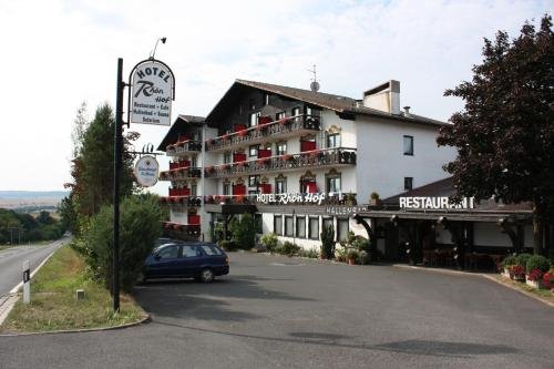 Hotel Rhönhof - last minute hotel in Oberleichtersbach