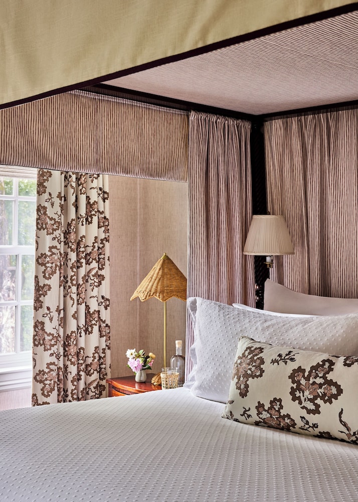 Mayflower Inn & Spa Auberge Collection - photo 21