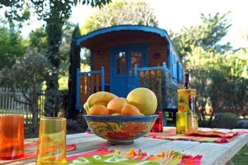 Roulotte De Charme — Grasse