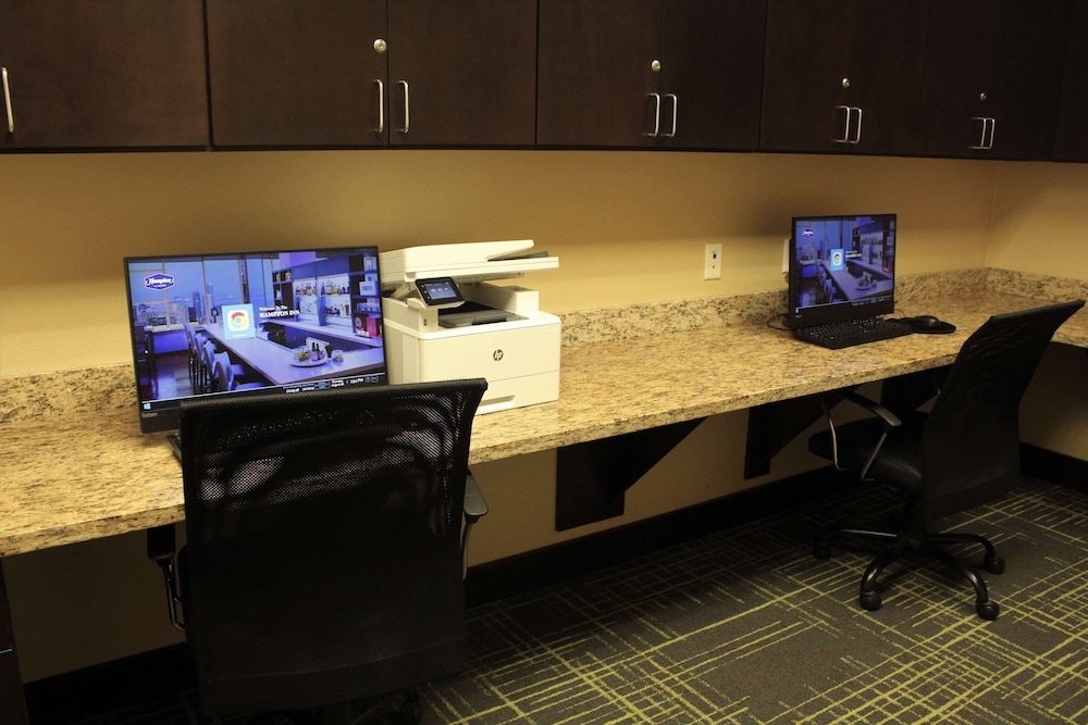 Hampton Inn Indianapolis NW Zionsville - photo 45