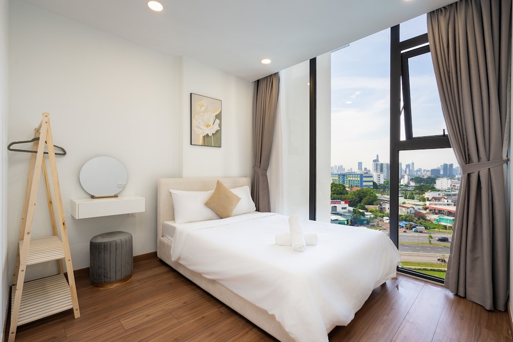 Eco Green Apartment Minimalist Home — 4-Star Luxury Hotel in Ho Chi Minh City, Vietnam