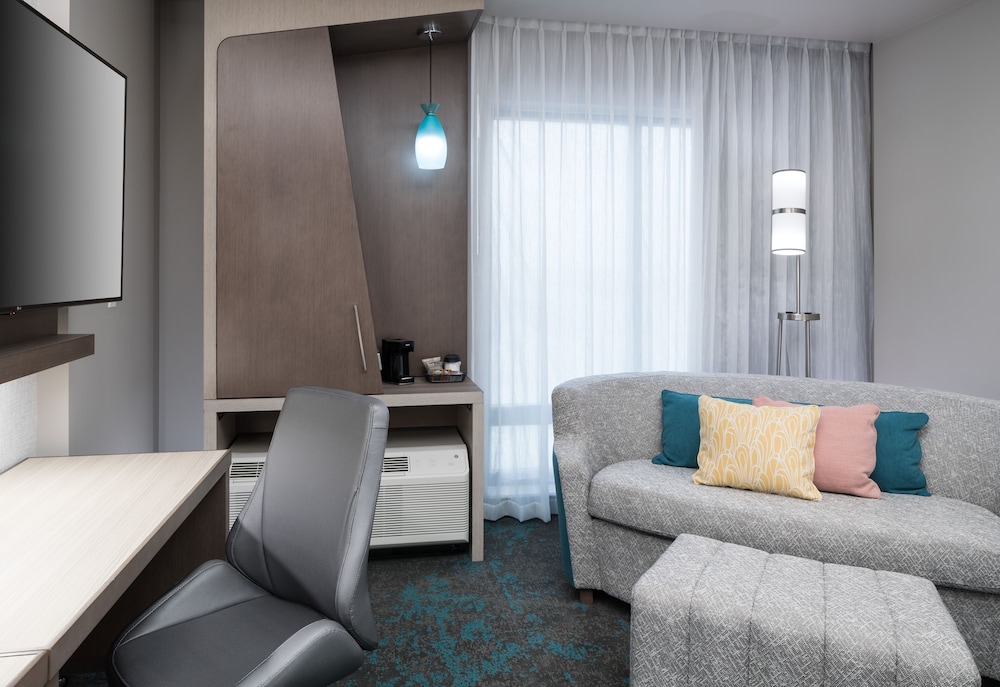 Courtyard by Marriott Houston Heights I 10 - photo 3