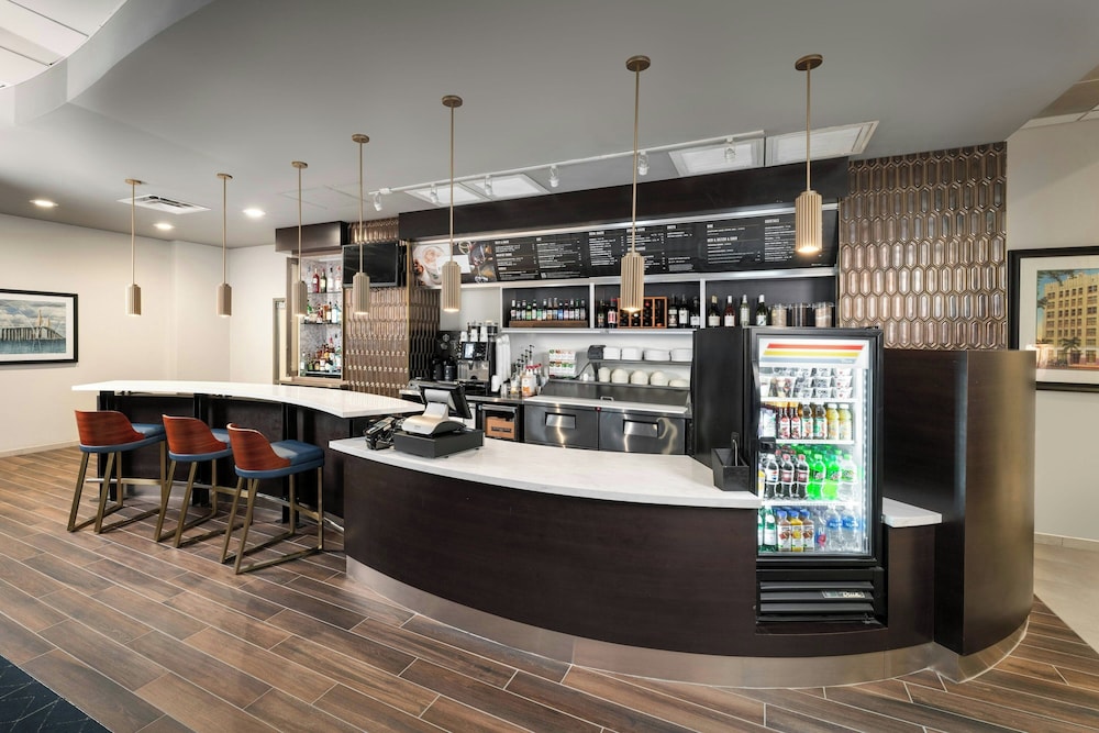 Courtyard by Marriott St. Petersburg Downtown - photo 32