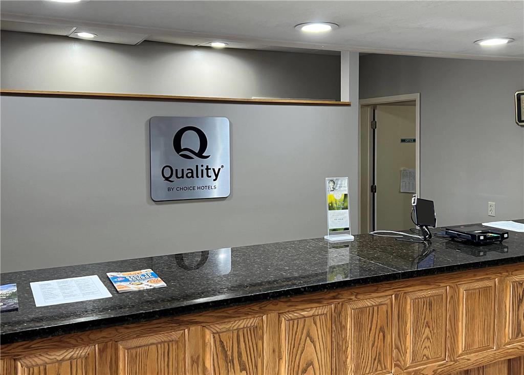 Quality Inn & Suites Grants I 40 — Grants — photo 3