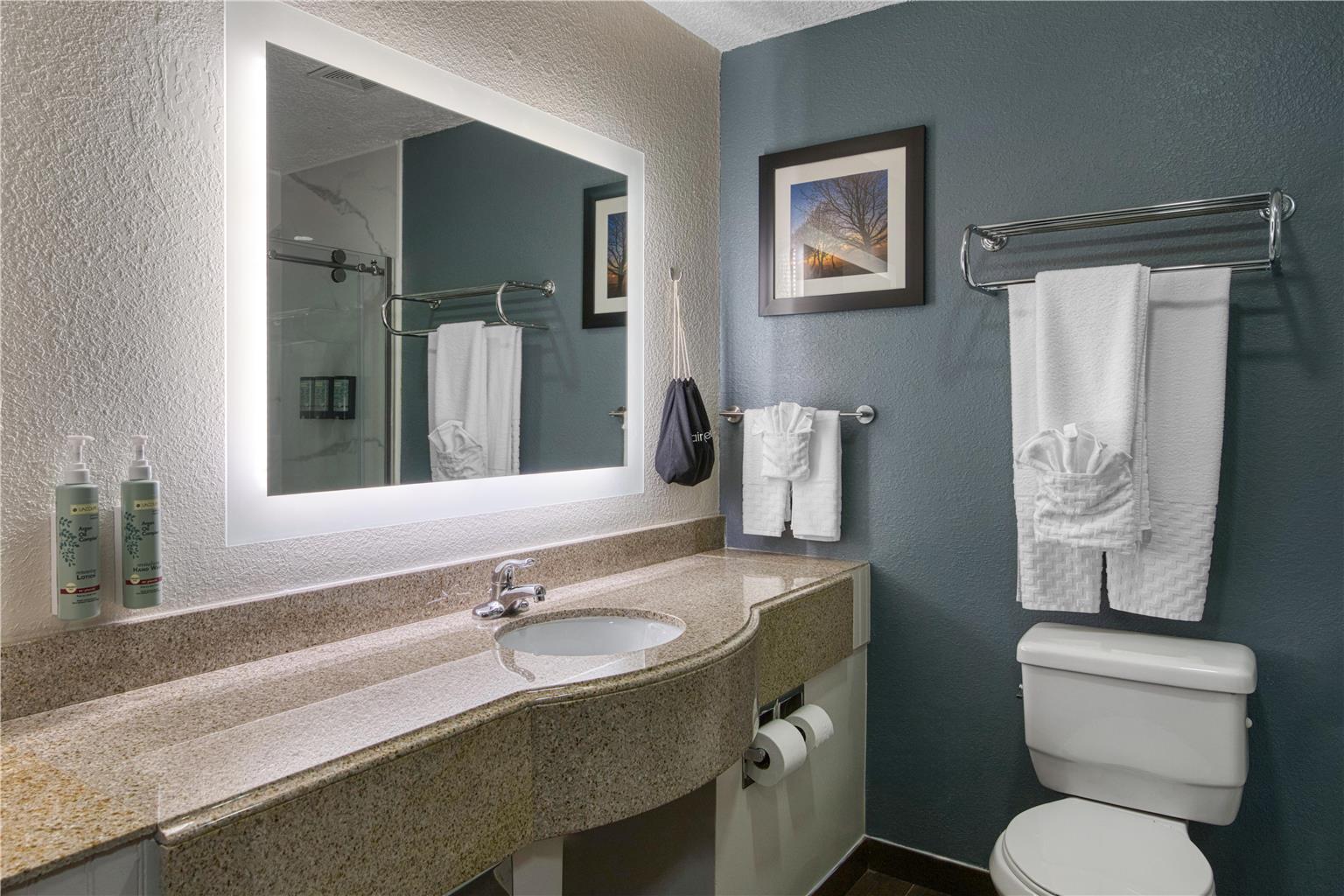 Best Western Waldo Inn and Suites - photo 41