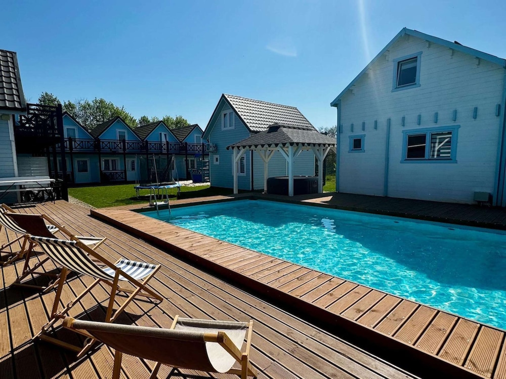 Holiday Home Pobierowo near Beach & Pool — 4-Star Luxury Hotel in Rewal, Poland