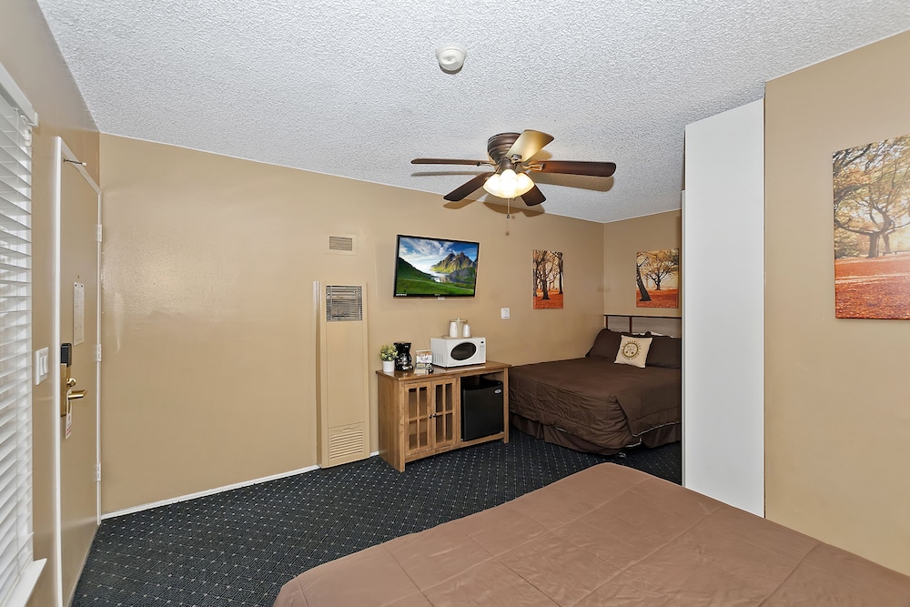 Robinhood Resort - photo 32