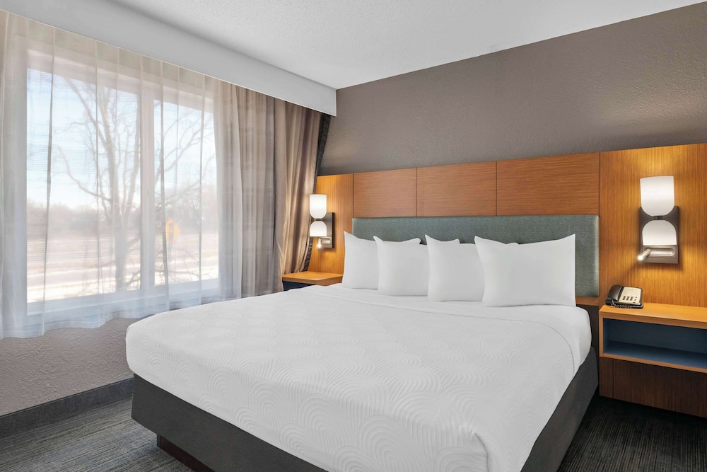 Country Inn & Suites by Radisson Coon Rapids MN - photo 46