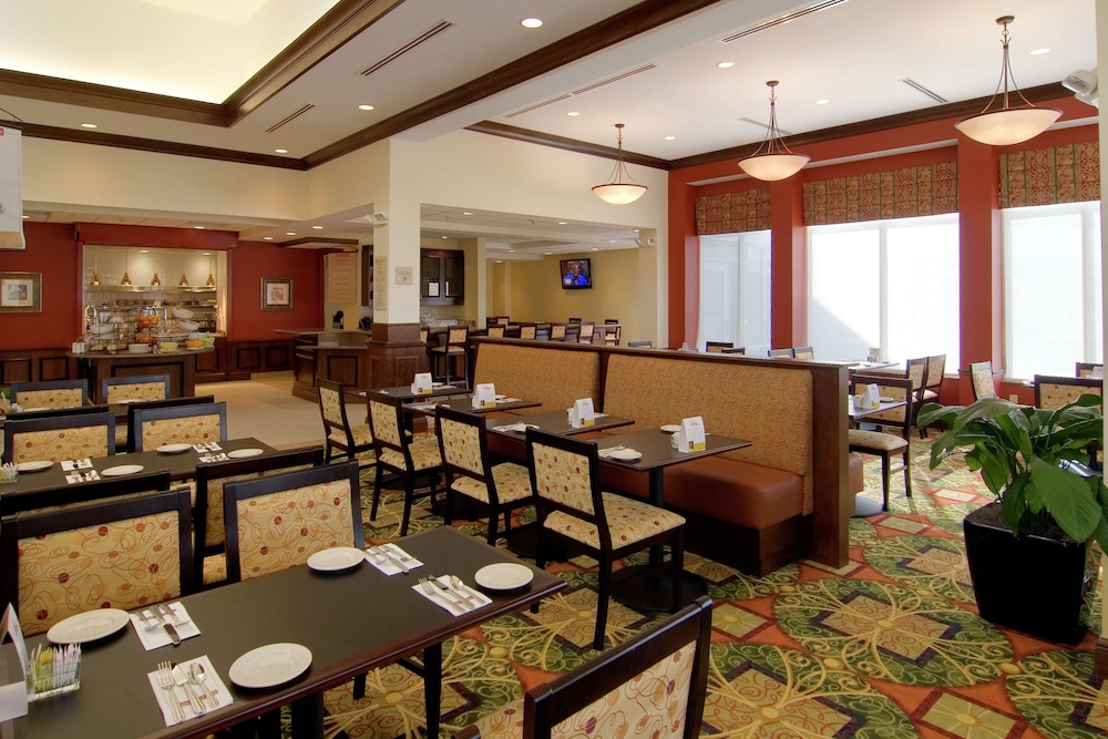Hilton Garden Inn Cleveland East Mayfield Village - photo 17