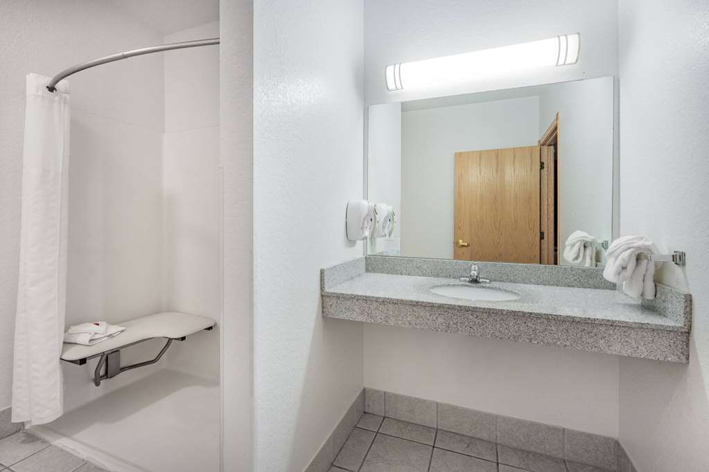Ramada by Wyndham Keystone Near Mt Rushmore - photo 39