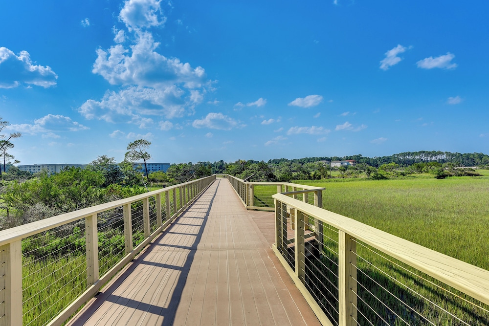 1 2 Mi to Beach: Condo in Hilton Head Resort - photo 29