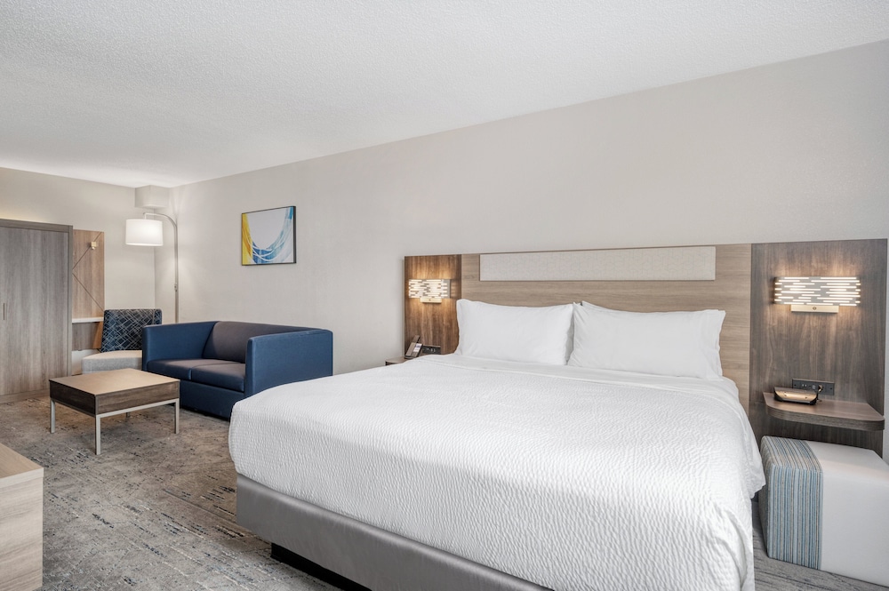Holiday Inn Express & Suites Gahanna Columbus Airport by IHG - photo 7