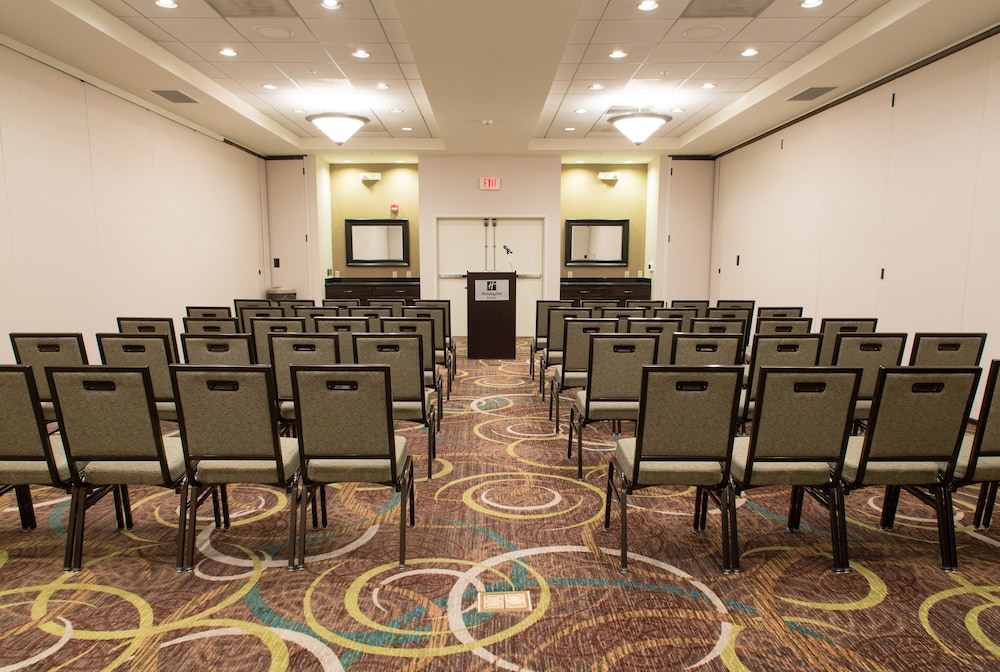 Holiday Inn Bloomington Airport by IHG - photo 67